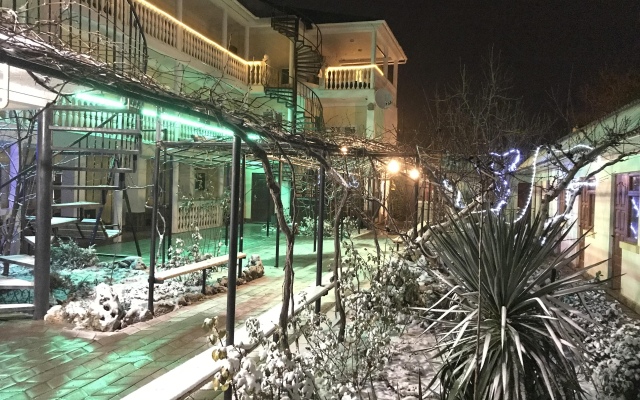 U Chizhika Guest House