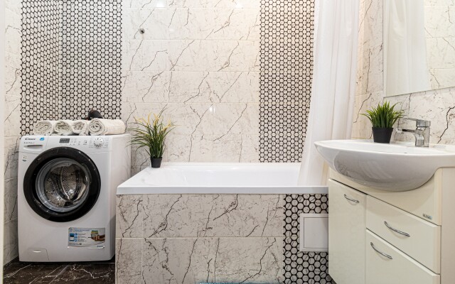 Апартаменты С Новым Ремонтом возле Парка Галицкого