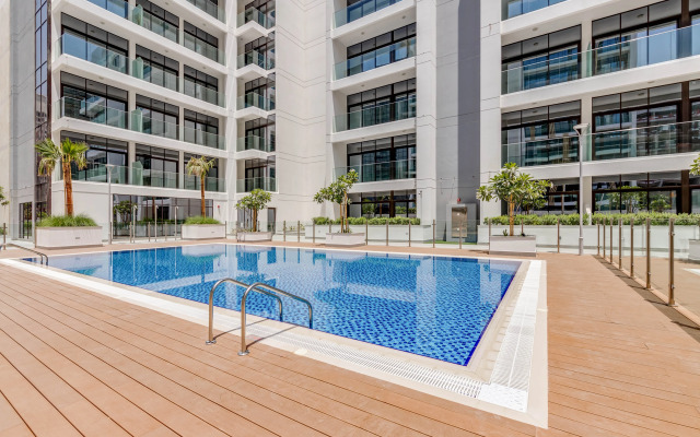 Апарт-отель Globalstay Azizi Riviera 59