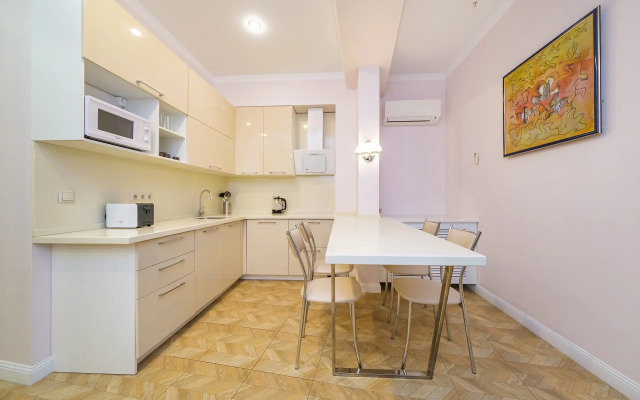 U Morya Apartments
