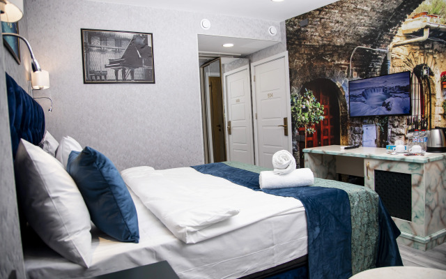 Essam Deluxe Hotel