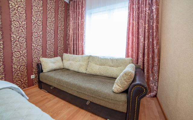 Апартаменты Бажова 68