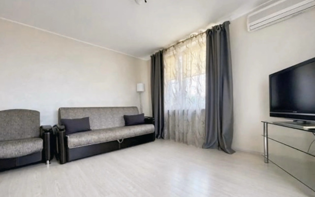 Prostornaya V Tsentre Goroda Flat
