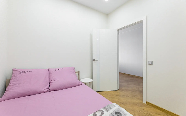 Na Pobediteley, 115 Flat