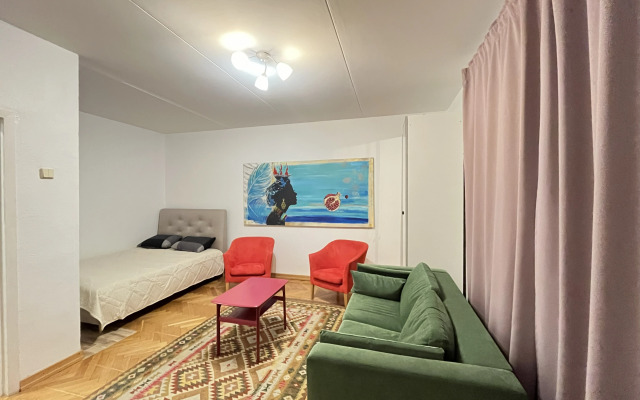 Квартира м. Смоленская — Квартира-атиха у Арбата