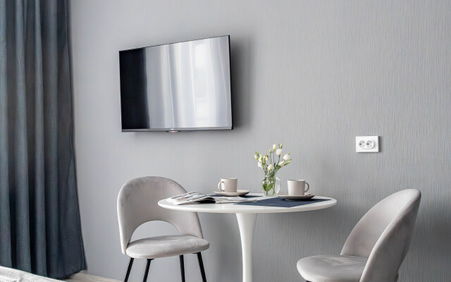 Navy na Vasilyevskom Ostrove Satin Home Apartment