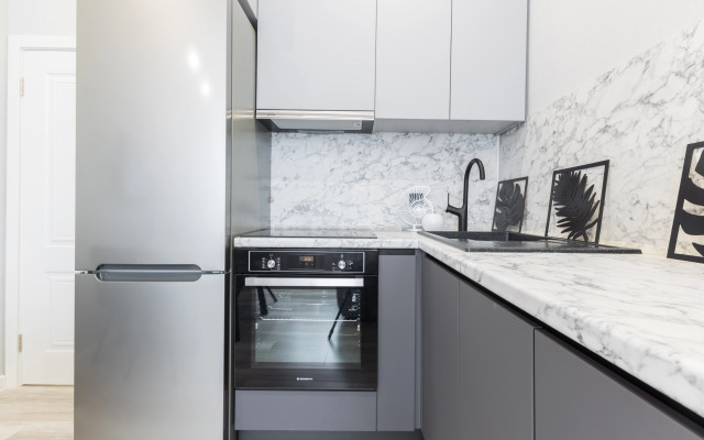 V Tsentre na Tukaya Flat