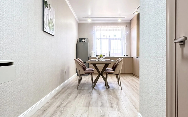 Odnokomnatnaya Kvartira Klassa Lyuks Flat