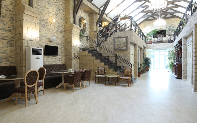 Vintazh Hotel