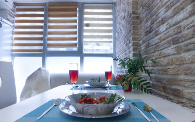 Stylish Apartments kravc Group v ZK "Parusa"