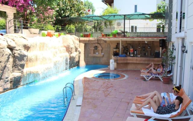 London House Hotel