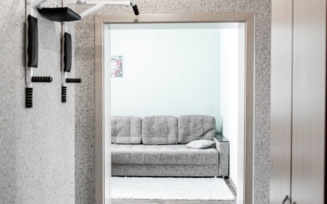 Dvukhkomnatnye na Svobody 35 Apartment