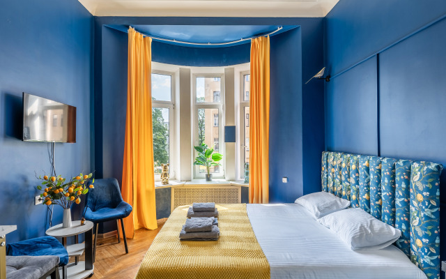 Апартаменты ВО 14/65 Синий свет