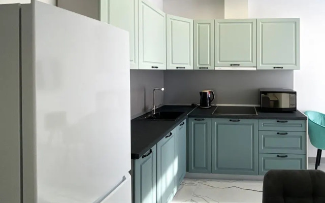 Апартаменты-студия 30 кв.м. с кроватью и балконом, 15 этаж