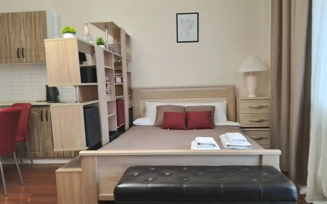 Stilnaya Studiya Na 40-Letiya Pobedy Apartments