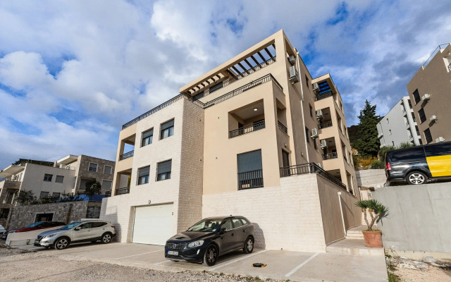 Harbor Sunset Suites Apartments