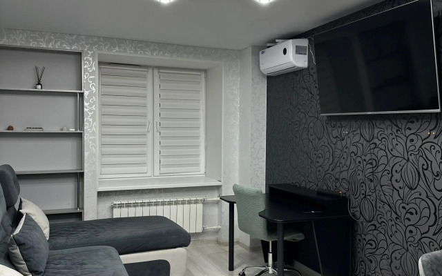 Sovremennaya 56 Kv.m Na Ulitse Kosareva D.48 Apartments