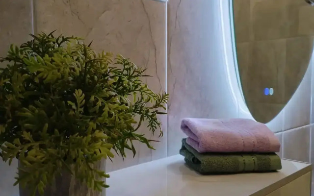 Gold River Apartment Ekaterinburg Flat