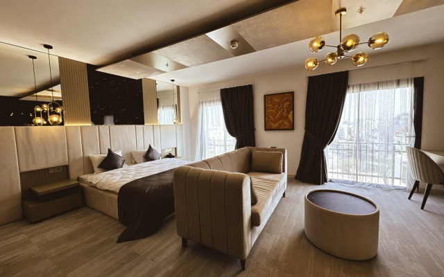 Dorana Art Hotel