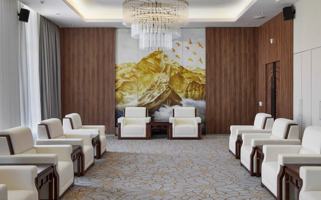 Aden Hotel & Business Centre Minsk (airport)