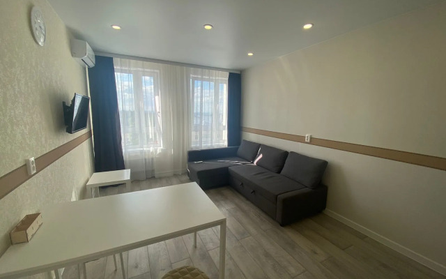 Ryadom S Glaznym Tsentrom Imeni Muldasheva Flat