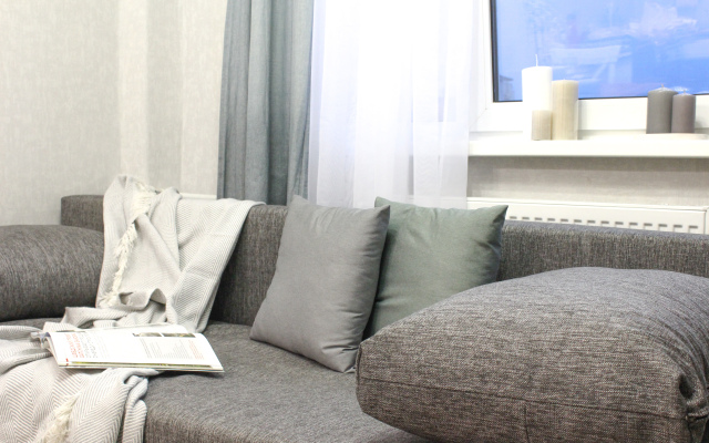 Malen'kaya Dlya Dvoikh Flat