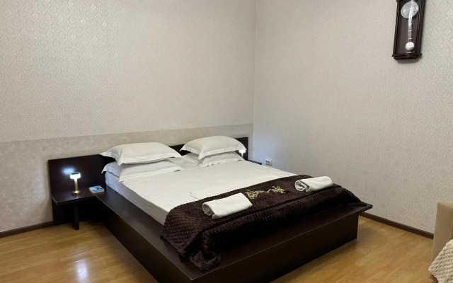 Nika Guest House