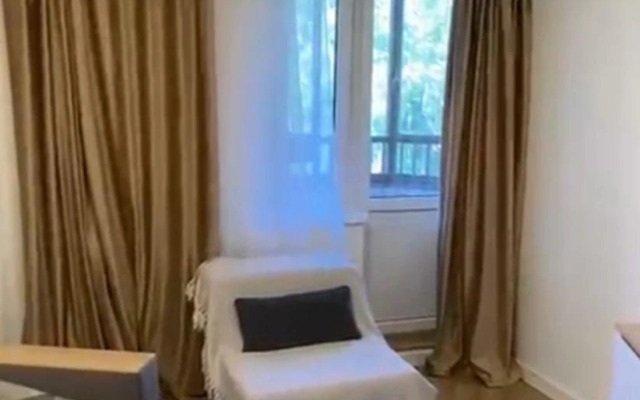 Uyutnaya Studiya V Lomonosove Flat