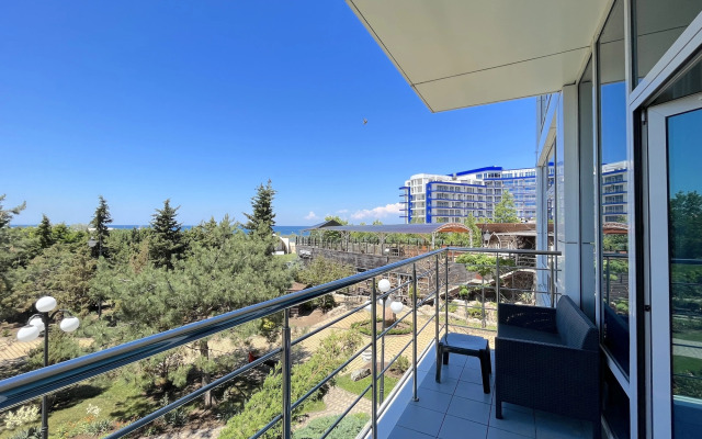 Dvuhkomnatnye Akvamarin u morya s bassejnom, SPA, plyazhem N207 Apartments