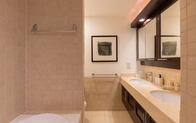 Апартаменты Welcome Home in The Residences