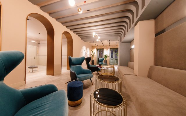 Strofi Hotel