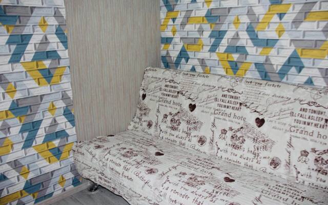 1komn Apartamentyi Ul. Shirotnaya 165 K 4 Apartments