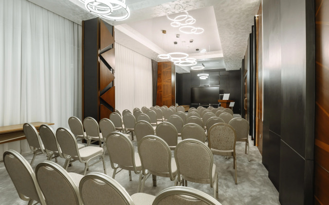 Azimut Hotel Tashkent