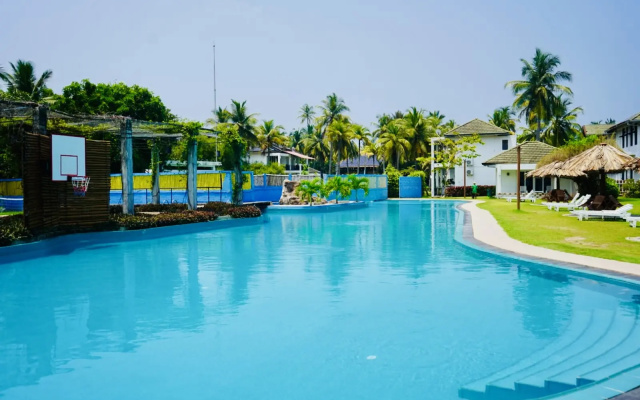 Отель Amaluna Resorts