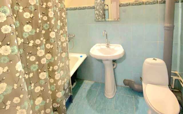 Апартаменты на Пилотов 12