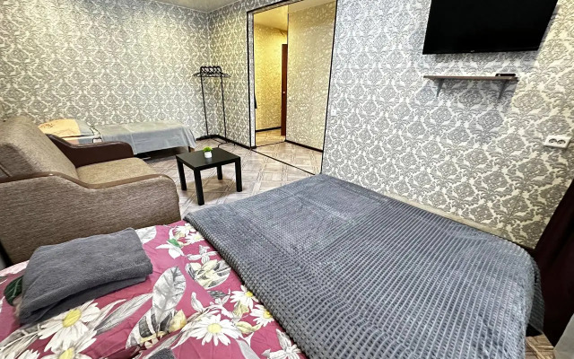 Квартира на Зварыгина 14