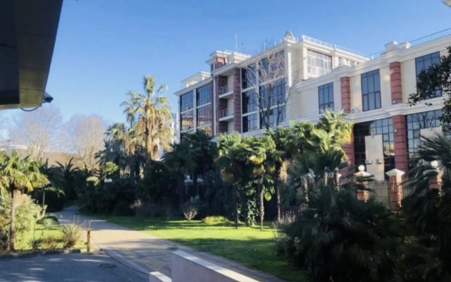 V Zhk Versal Nesebrskaya 14 Flat