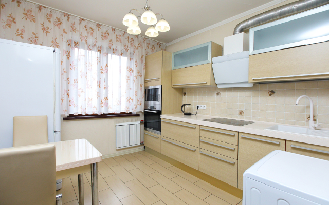 Kвaртирa в стиле минимaлизм с живописным видом нa паpк Сaды мечты