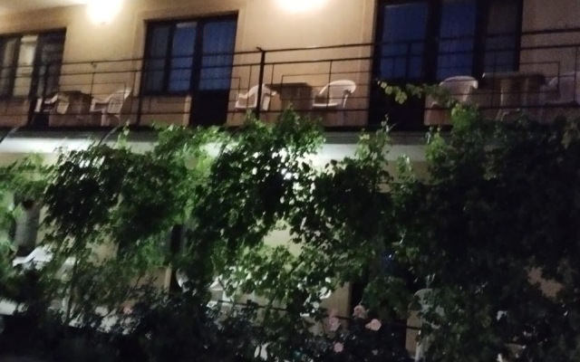 Briz Guest House