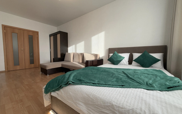 Na Tsiolkovskogo 57 Flat