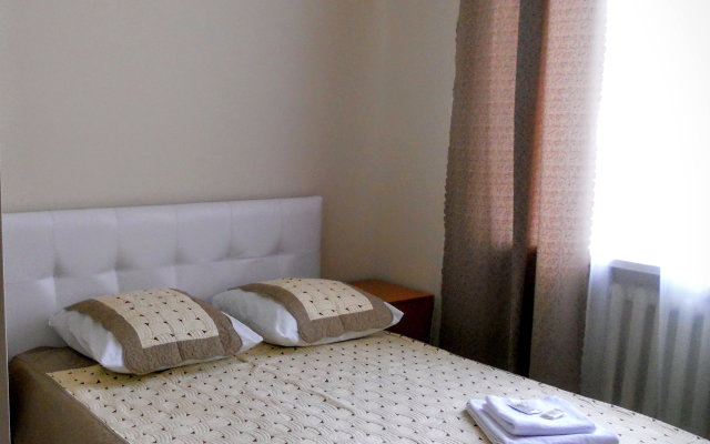 Zvezda Hotel