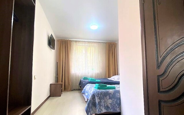 Irbis Guest house