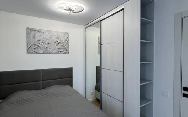 V Novom Zhk Apelsin Flat