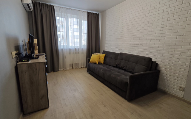 Provence Flat