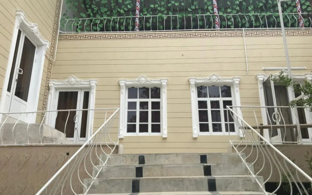 Diyor Hostel