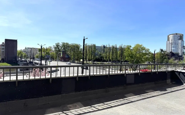 Kvartira Klassa Lyuks s Terrasoj i Vidom na Reku v Centre Rybnoj Derevni, Ostrov Kanta v Kaliningrade Flat