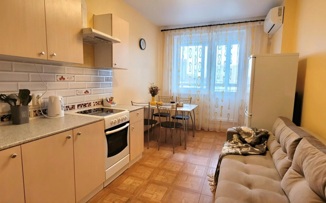 Svetlaya V Zhk Romantika Flat