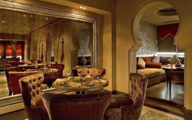 Four Points by Sheraton Sheikh Zayed Road Hotel
