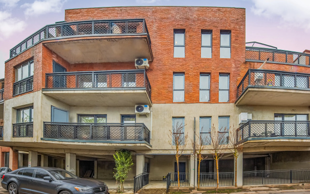 HB Mikheil Bukhaidze Apartments