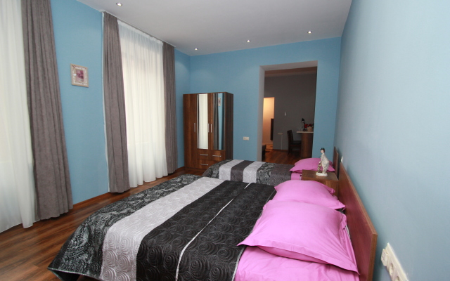 Rose Gogebashvili Apartments